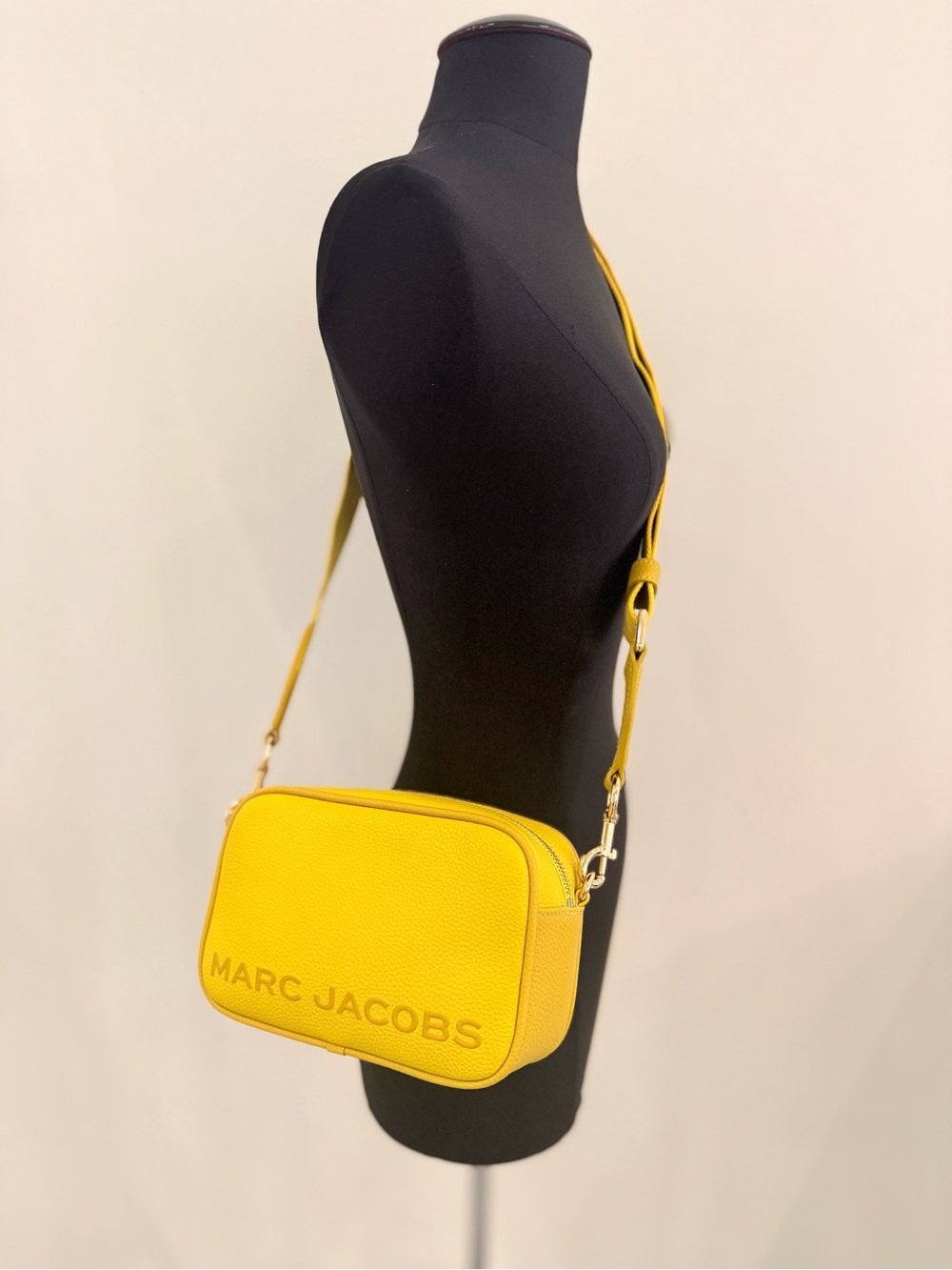 NWT Marc Jacobs bold flash camera bag - joy yellow multi